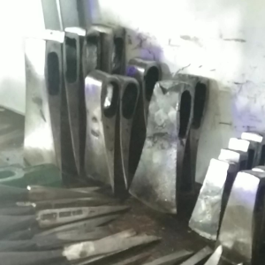 KAPAK BAJA TEMPA PATIK TEBANG POHON DAN BELAH KAYU BAJA SUPER
