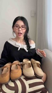 [ MỞ BÁN ] Giày sục hở gót đế bằng cao 2.5cm chất liệu da PU dễ vệ sinh - giày da mềm không gây đau gót chân - latlatclothing