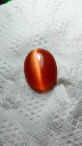 Batu akik cat eye mata kucing warna oranye