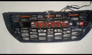 GRILL GERIL Gril Depan Grand Innova Innova Barong 2014-2015 Led Lampu Logo GR Hitam Glossy