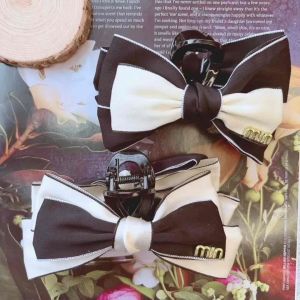 |SANTO.NE| FJ062 FASHION MIN RIBBON HAIR CLIP BLACK WHITE 时尚黑白 MIN 鲨鱼夹 抓夹 发夹 黑白