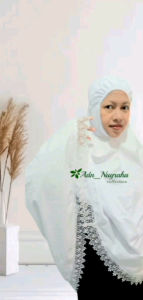 Jilbab Berego Umroh dan Haji | Hijab Wanita Bergo Umroh | Hijab Jumbo Bersaku Resleting Renda Mewah