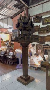 ศาลพระภูมิไม้สัก ศาลไม้สัก สูง 2 เมตร (ขายแยก) บ้านไม้สัก เรือนไม้ บ้านไม้แกะสลัก บ้านทรงไทย บ้านไม้ฉลุ ไม้สักทั้งหลัง Wooden Spirit House