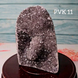 CrystaLuver PVK 11 Natural Amethyst Crystal Geode.