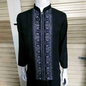 BAJU KOKO PRIA DEWASA BORDIR LENGAN PANJANG KEKINIAN KATUN MUSLIM KACING PUTIH BANYAK SERI WARNA DAN UKURAN /BISAH COD/BAYAR DI TEMPAT