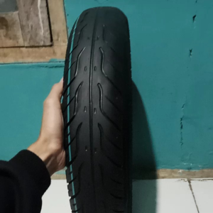 Ban belakang metic Honda beat fi beat esp beat eco street/beat deluxe/Vario 110 Lama /Vario 110 LED UK 90/90 ring 14