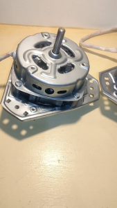Spin dryer motor three arms copper and alluminum