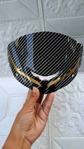 Visor 110 F1 ZR Carbon: Aksesoris Sepeda Motor untuk Keamanan Berkendara
