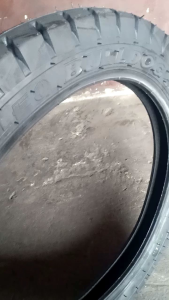 LEO BULLDOG 6 PLY TUBETYPE (LEO TIRE BRAND) HEAVY DUTY