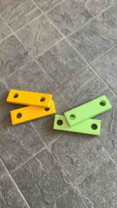 แป้นรัดแหนบรถกะบะทุกรุ่น หนา 12 มิล เหล็กแข็งอย่างดี**1 คู่**