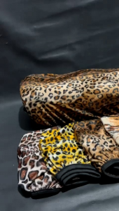 Cover Sarung Selimut Jok Panjang Vespa Super Sprint PX Excel Spartan Yanke New PX Dsb Model Universal Macan Harimau Leopard Aneka Corak Bahan Bludru Bulu Lembut Presisi Bagus Murah Grosir Eceran