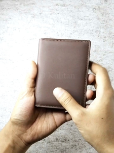 Dompet Kulit Pria: Tips Memilih & Menggunakan