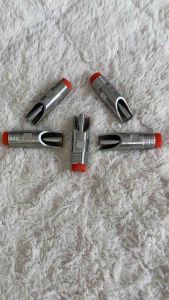 1 PC Stainless Pig Nipple Drinker Fattener for Sow Red Gilt Boar Automatic drinker duckbill type