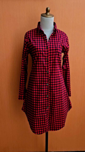 mini midi dress wanita merah motif kotak hitam M lengan panjang kerja kuliah