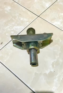 BAUT GANTUNGAN BAN SEREP MOBIL KIJANG SUPER SAMPING ORIGINAL