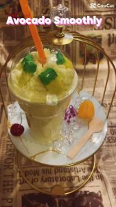 โมเดลอโวคาโด้ปั่น (แก้วขนาด 16 ออนซ์) ราคาดังกล่าวไม่รวมภาชนะ