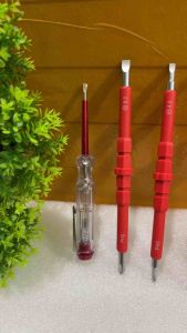 Bộ 5 cây tua vít cách điện 500V với mũi pozidriv Phillips có rảnh từ tính và bút thửbộ dụng cụ sửa chữa công việc điện