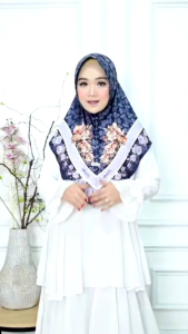 Hijab bergo pet Jersey printing sublim motif mawar by Ananda Hijab