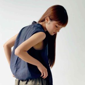 เสื้อลินินแขนกุดปกฮาวาย - สีกรมท่า