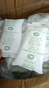 Silica Gel สารดูดความชื้น 100g. /200g. (โปร 1 เเถม 1) เหมาะกับกล้อง เลนส์ ยา ชา เครื่องเทศ และอื่นๆ