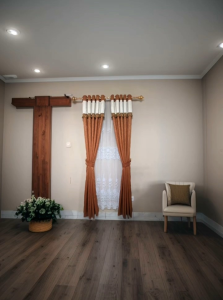 Gorden Jendela Minimalis Motif Embos Timbul Model Smokring Berponi