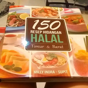 Hidangan Ramadhan & Lebaran by Lilly T Erwin