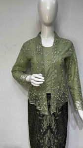 Kebaya Kutu Bali & Modern: Pilihan Untuk Pernikahan, Wisuda & Acara Formal