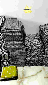 Kain Monokrom: Mengenal Kain Hitam Putih & Batik Monokrom