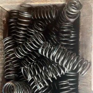 Lò xo nén phi 20 (ngoài 20mm sợi 2mm 3mm dài 70mm)👋🏼👋🏼👋🏼