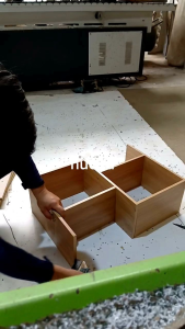 Kệ gỗ sách Ziczac kệ sách nghệ thuật 3-4-5 tầng. Gỗ MDF phủ melatium cao cấp HC99