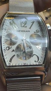 Đồng hồ nam NEWMAN QUARTZ Form tank nam chạy 6 kim 3 cốt 1 lịch có chronograph Sử dụng máy Nhật Khung máy full thép đúc size 375x47mm Dây thép lụa khóa thông minh free size chống nước 3ATM