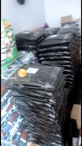 Kemasan 12 Liter KUROMI Cat Sand Pasir Kucing Gumpal Wangi Bentonite Cat Litter