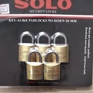 กุญแจชุดsolo ทองเหลืองระบบสปริง ของแท้ ขนาด 20มิล25มิล30มิล40มิลแบบ2ตัว/3ตัว/5ตัวต่อชุด กุญแจโซโลSOLO
