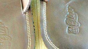 Sendal Kulit Cowok Elegan & Sandal Pria Premium Casual