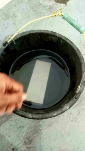 BISA COD Batu asah pisau dimensi 20x7x3 cm grit 1000+ dudukan kayu/batu asahan alam/asahan alam/alat pengasahn pisau dan golok/Batu asah bagus /batu asah alat penajam pisau/batu asah gunung/alat pengasah perkakas