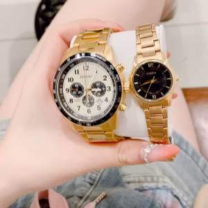 Đồng Hồ Đôi AN8162-57P và ER0182-59E Quartz Size 44 & 27 Gold Tone