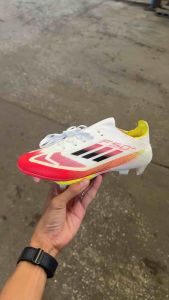 รองเท้าฟุตบอล F50สายสปีดต้องลองแล้วครับ ส่งตรงจากไทย สวมใส่ไม่ได้เปลี่ยนใช้กับทางร้านได้