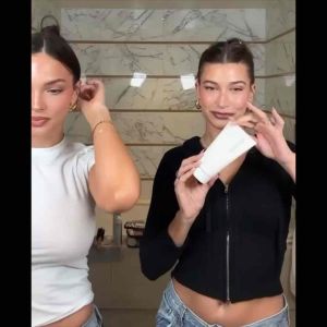 [AQueen_Beauty] 🍍 Rhode Pineapple Refresh The Daily Cleanser