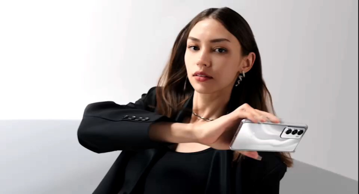 OPPO Reno 12 5G สินค้ามือ 1 รับประกัน 1 ปี