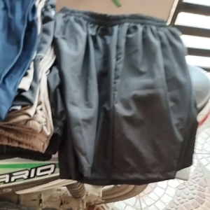 ukuran M random celana kolor pendek anak usia 5-8thn 3pcs