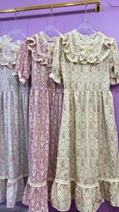 เดรสยาว แต่งระบายผ้าดอกไม้น่าร๊ากกก เดรสเกาหลี แฟชั่น งานราคาถูก