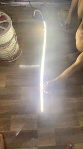 Led cuộn dán điện 220v cắt 1m trang trí tủ kệhắt trần