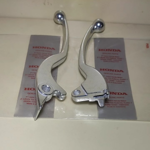 HANDLE KIRI KANAN SET SCOOPY KARBU HANDLE KIRI DAN HANDLE KANAN SEPASANG - Kualitas Oke, Foto Asli, Cocok untuk Reseller dan Bengkel
