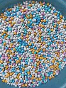 Sỉ hạt sứ xúc cát cho bé