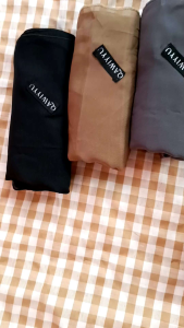 Jilbab Hijab Kerudung Segiempat Premium Polos Murah Tebal Anti Letoy - Qawiyyu Square Hijab
