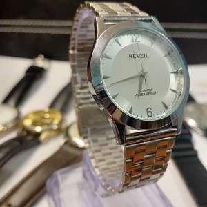 Đồng hồ nam REVEIL quartz mặt hai lòng máy MIYOTA size 34mm dây thép khóa thông minh