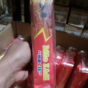Cemilan Nikmat Mie Lidi Bocil / Mie Lidi Bocil Pedas 1 Pak isi 10 Bungkus