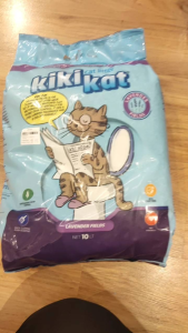 Kiki Kat Cat Litter Lavender Fields Premium Clumping Cat Litter with Excellent Odour Control Quick Clumping 99% Dust-Free Lavender Fragrance Cat-Friendly Formula