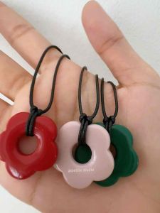 Vòng cổ hoa nhiều màu size to KHÔNG GỈ phối dây sáp đen basic phong cách thái lan dành cho mùa hè