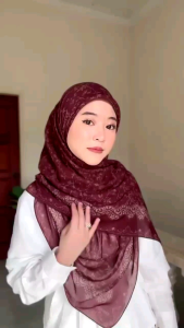 TUDUNG BAWAL LEEYANARAHMAN COTTON BIDANG 45